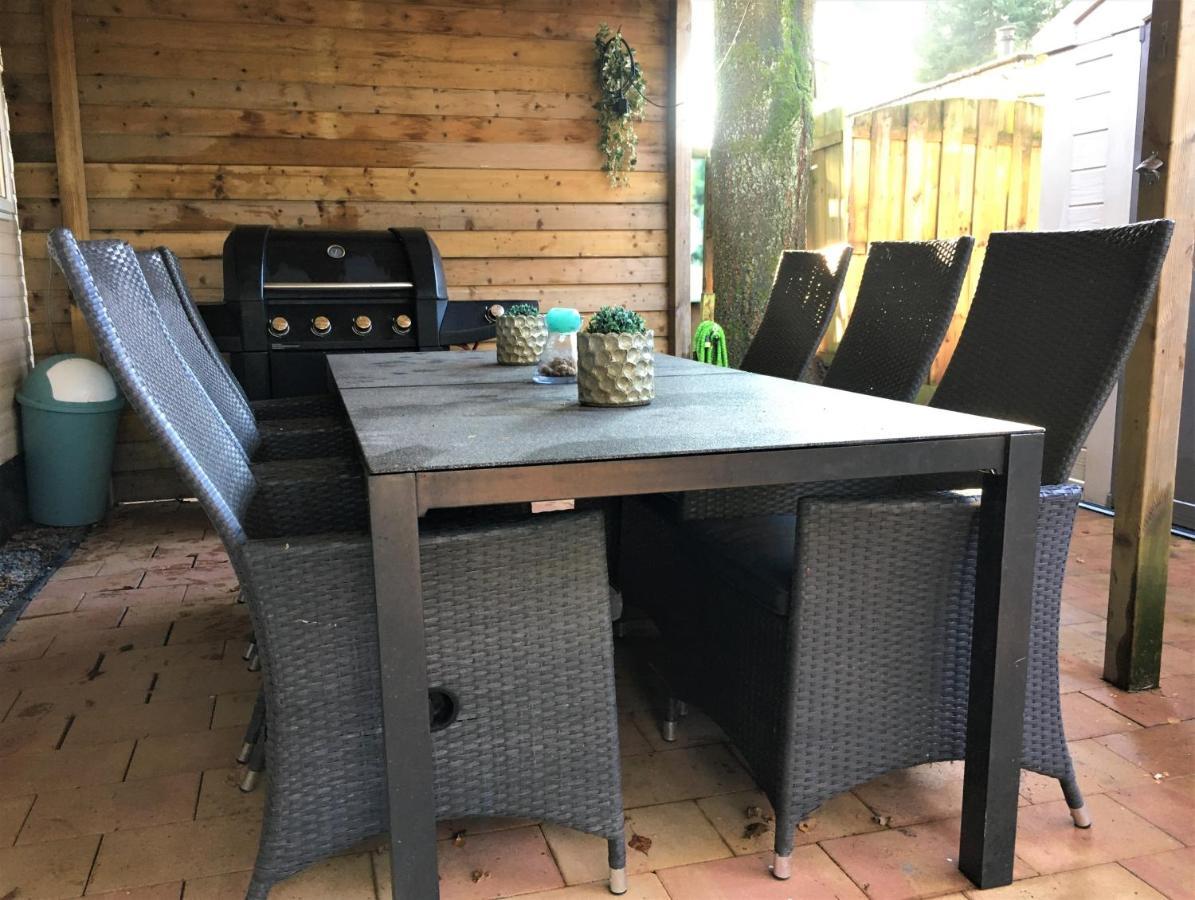 Prachtige Luxe Chalet Op De Veluwe Nabij Hoenderloo Eksteriør bilde